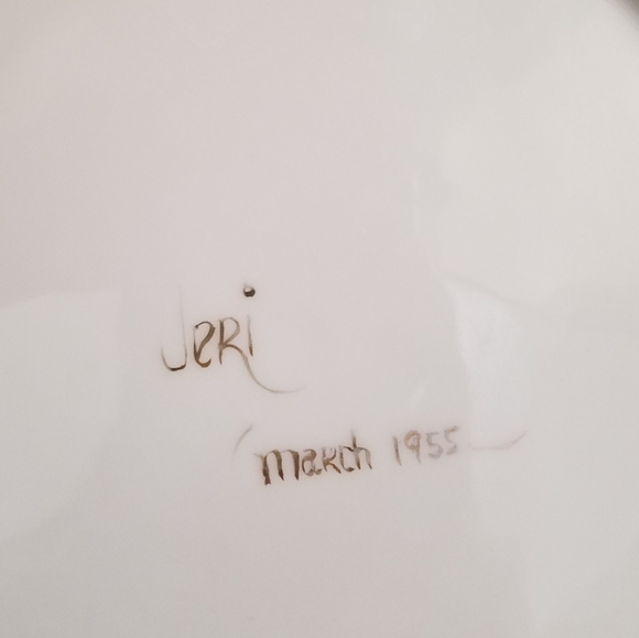 Vintage 50s Handpainted Heartshaped China Plate - Picture 4 of 4